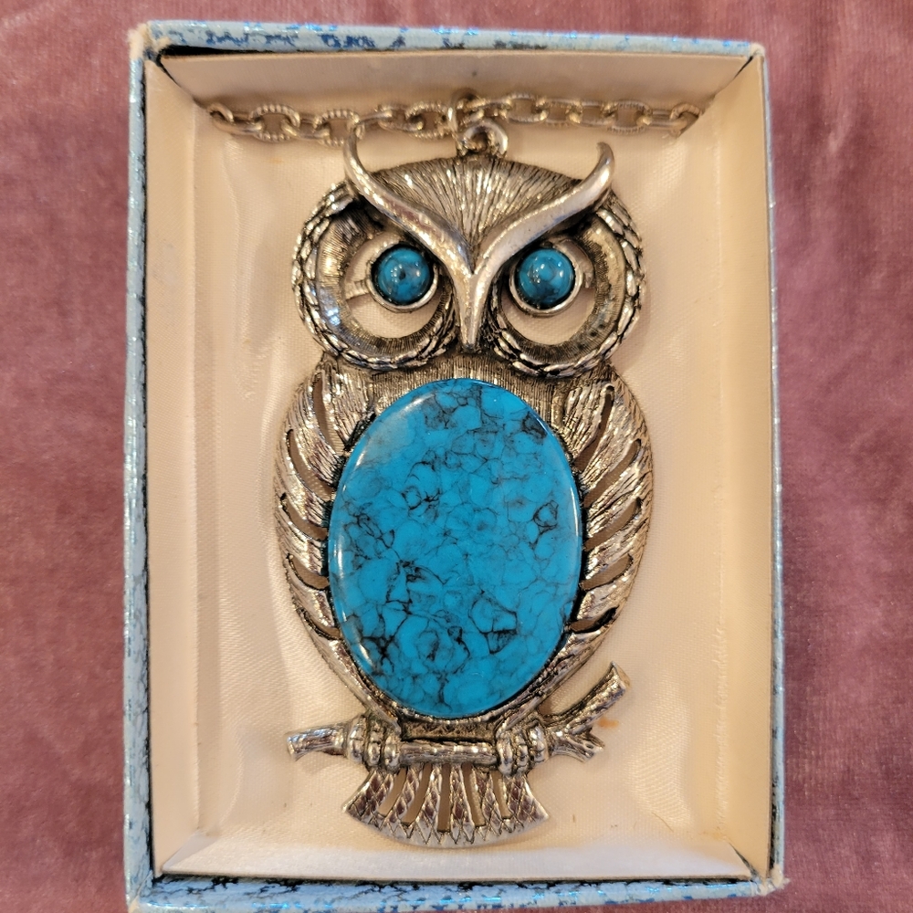 Vintage Owl Pendant ~ Pretty Silver-Tone Chain & Faux Turquoise ~ Boho ~ Hippie